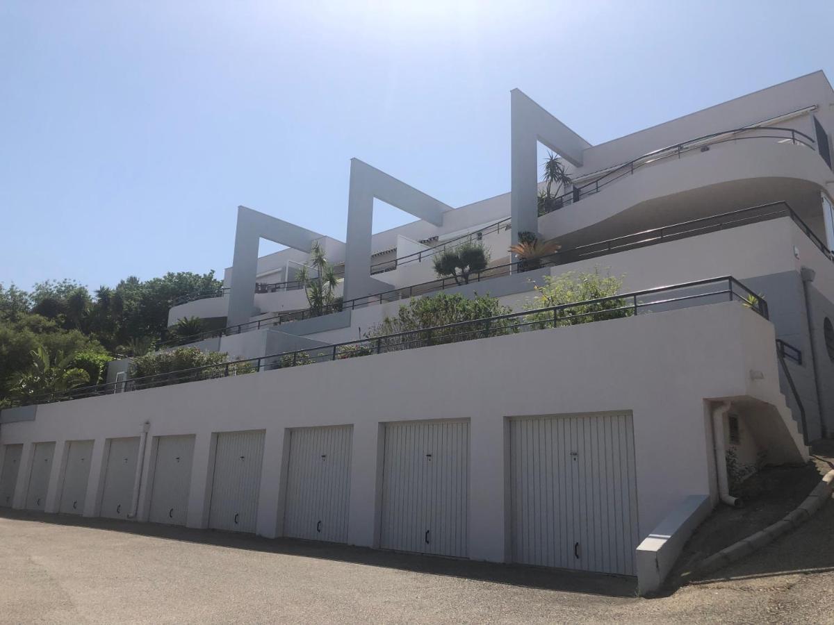 לה קיוטאט Bel Appartement Au Calme Vue Imprenable Parking Prive Gratuit מראה חיצוני תמונה