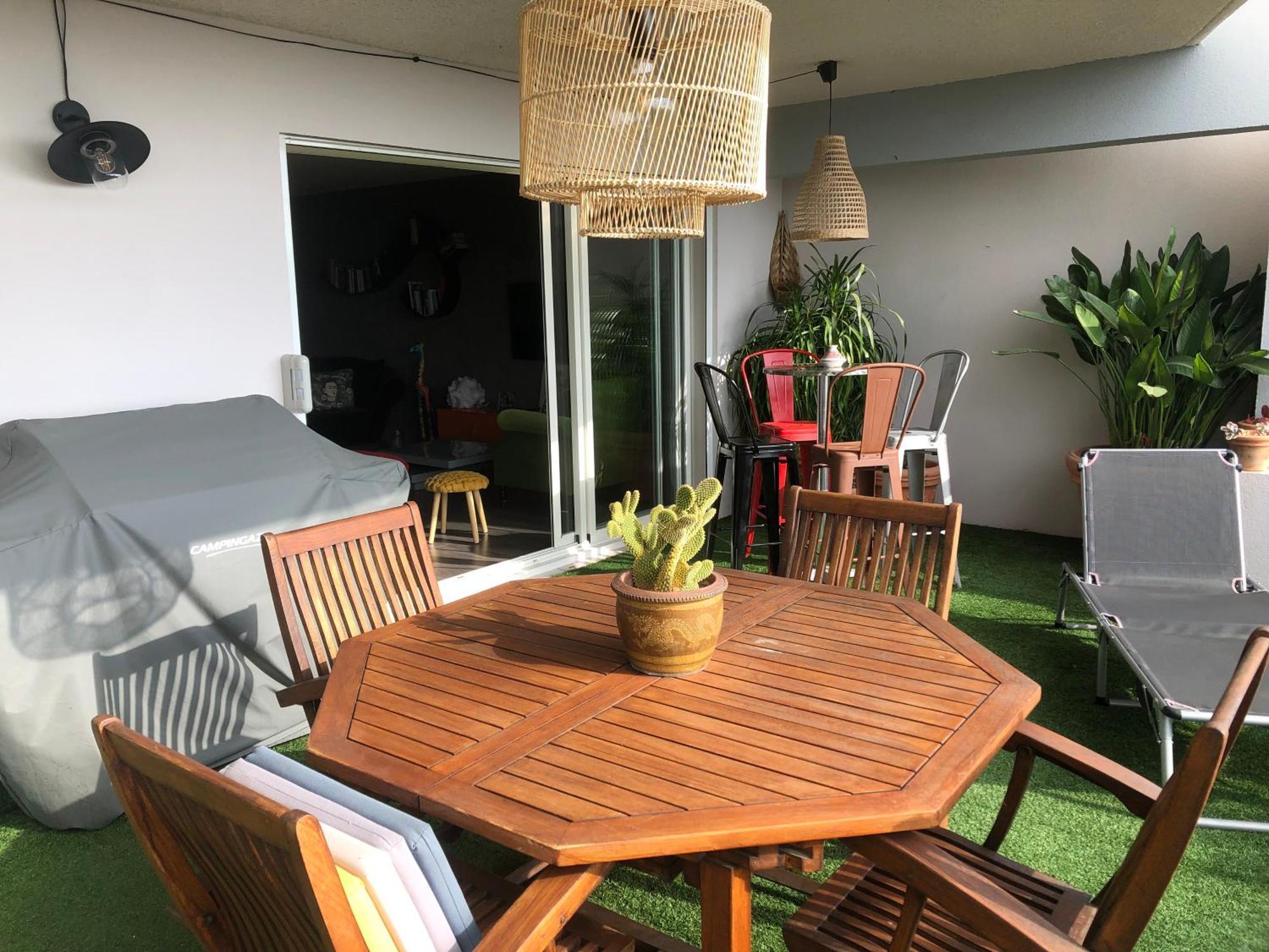 לה קיוטאט Bel Appartement Au Calme Vue Imprenable Parking Prive Gratuit מראה חיצוני תמונה